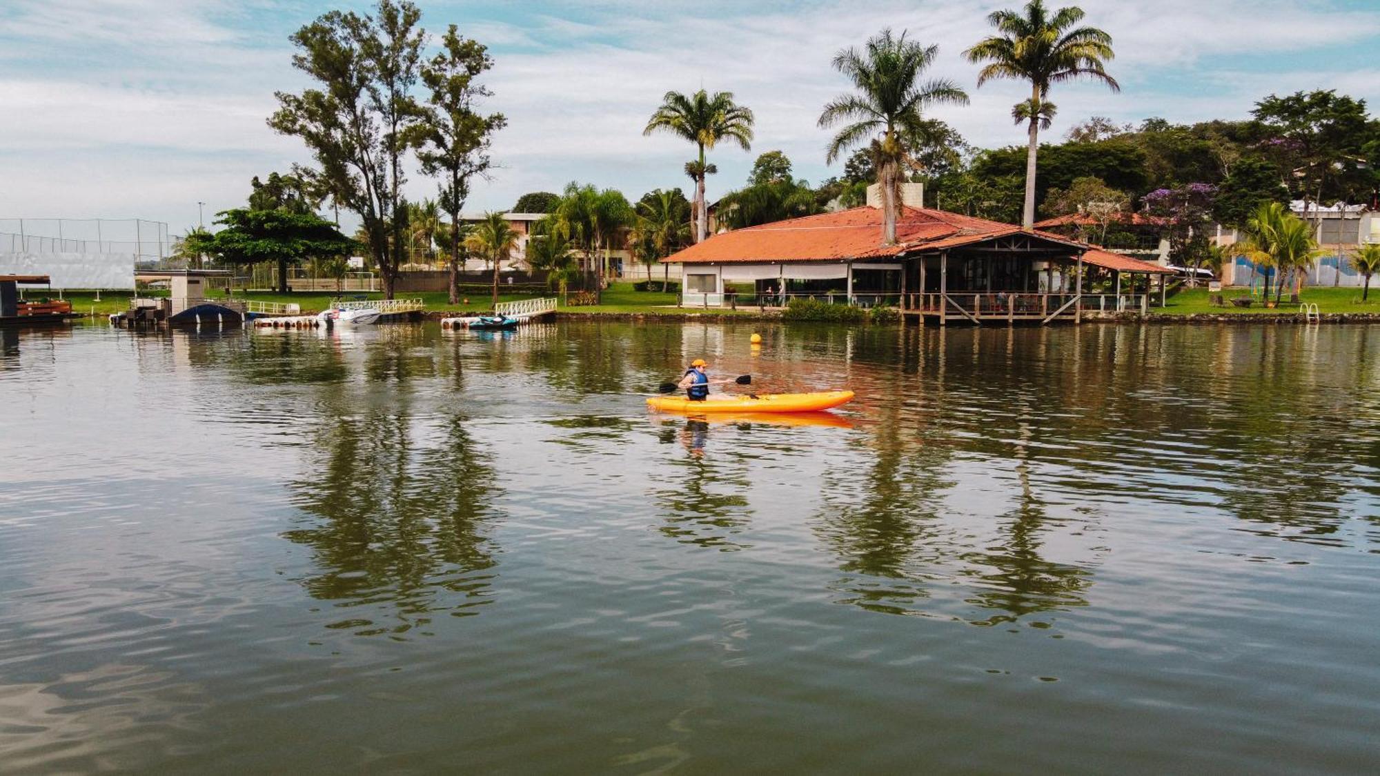 Hotel Lago Do Sol Itaúna Екстериор снимка