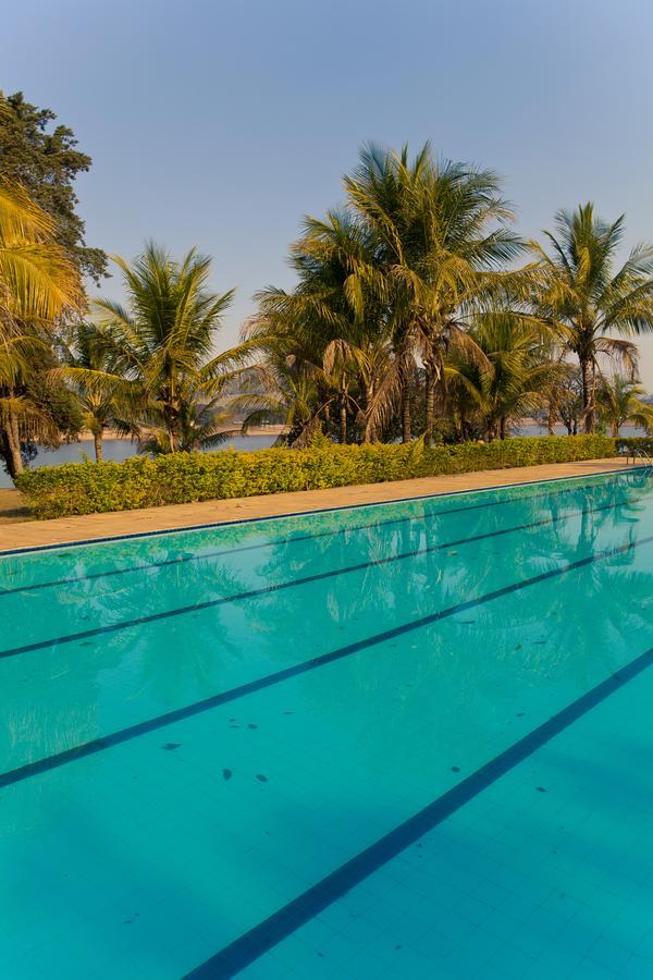 Hotel Lago Do Sol Itaúna Екстериор снимка